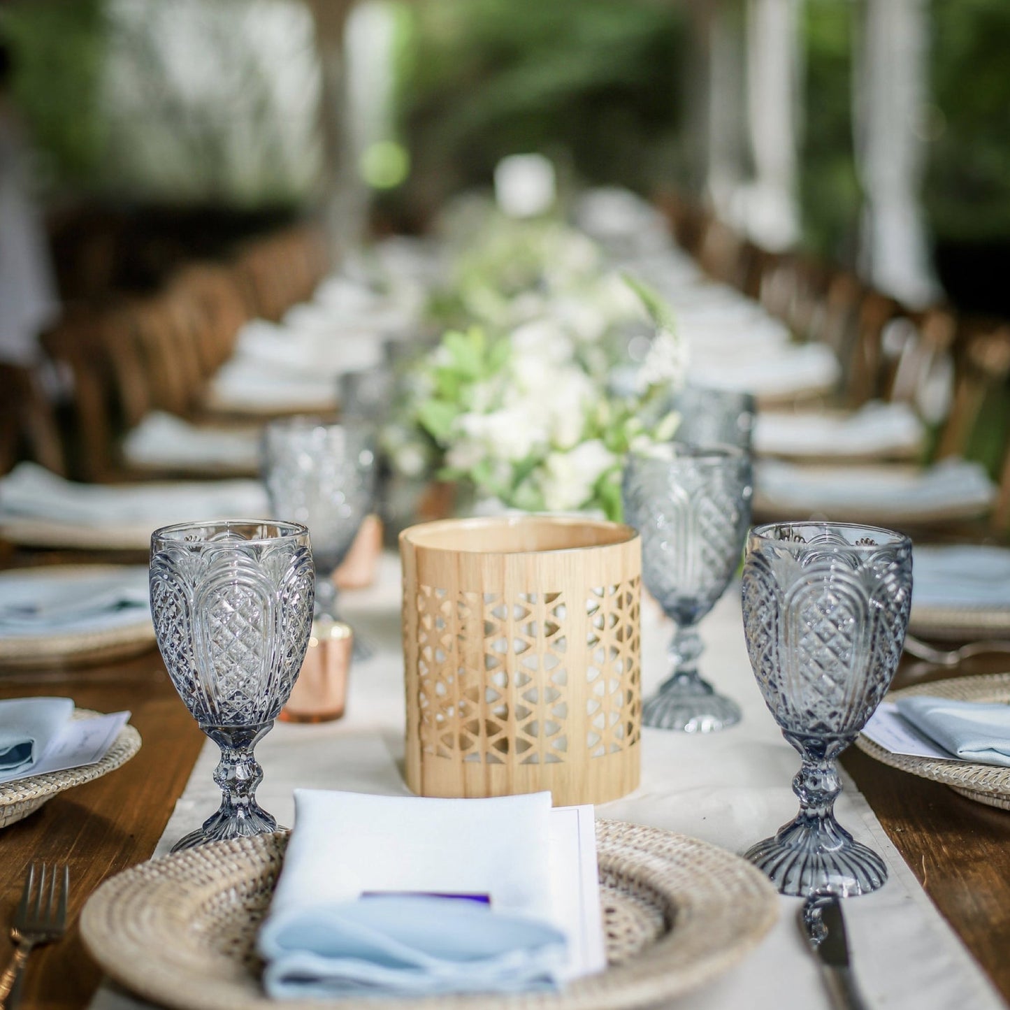 wedding table with the mid-century modern lantern in White Oak